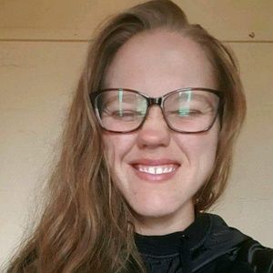 Meet your Posher, Casey